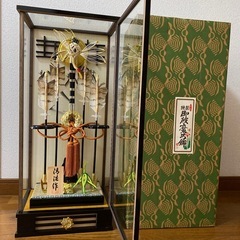 ガラスケース入り御破魔弓飾
の画像