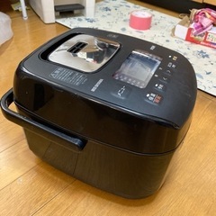 3合炊き　圧力IH炊飯器