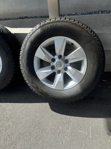 スタッドレスタイヤ　ホイールセット