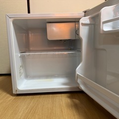 モリタ １ドア冷蔵庫 MR-D05BCの画像