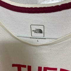 NORTHFACEシャツの画像