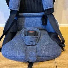 【美品】日本育児　トラベルベスト　チャイルドシートの画像