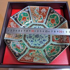 八角盛皿の画像
