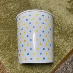 ドット柄ダストボックス🗑️