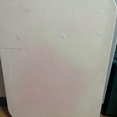 折りたたみテーブル
