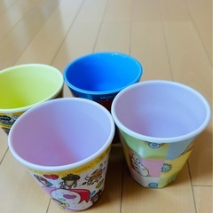 メラミンコップ4個セットの画像