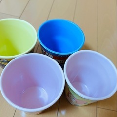 メラミンコップ4個セットの画像