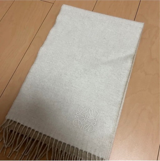 ロエベ　マフラー　カシミヤ　ベージュ
