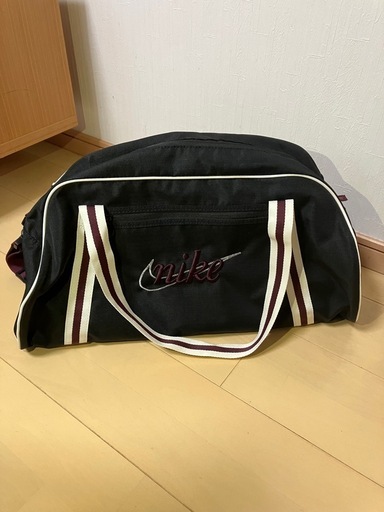 ナイキ　NIKE  ボストンバッグ