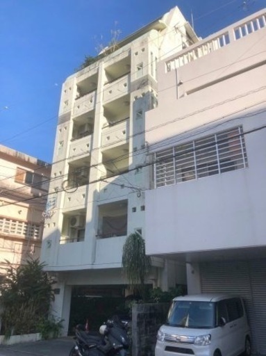 通勤用駐車場　那覇市前島