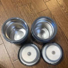 keeps food mug２つで100円の画像