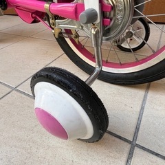 ピンク 幼児用自転車 スチール製 バスケット付き 14インチ ピンク 幼児用自転車 スチール製 バスケット付き 14インチ