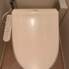 東芝温水洗浄便座　SCS-T160の画像