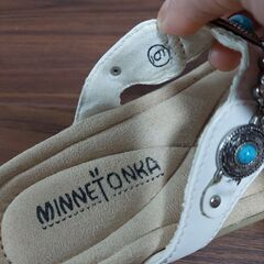 MINNETONKA（ミネトンカ）サンダルの画像