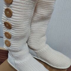 UGG（アグ）ニットブーツ箱つき