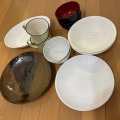 食器類の画像