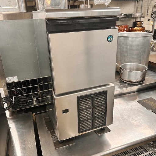 4474【程度良好】ホシザキ　製氷機　25kg  IM-25M 2008年製