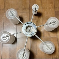 定価10万円！山田照明 電球付き LEDライト　ひとつカバーなしの画像