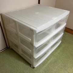 押入れ収納ボックスの画像