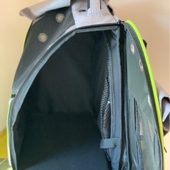 【ほぼ新品】ペットキャリーバッグ リュック 拡張  広々 安心 耐重量10kg色：グレーの画像