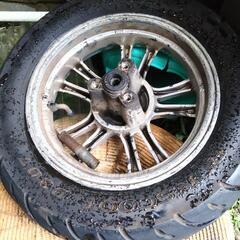 ジャンクv125sアルミホイール（取引者決まりました）の画像