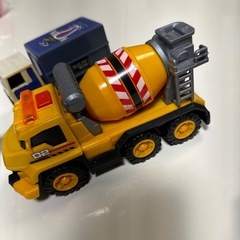 おもちゃ　車の画像