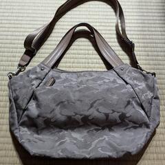 【未使用】「EVEX by KRIZIA」2WAYハンドバッグ 迷彩柄  格安の画像