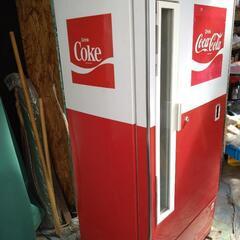 かっこいいコカ・コーラ　ヤバイ相場より安いと思います。　早い者勝ち　値引きヤバ　昭和　レトロ　コカ・コーラ冷蔵庫　ジャンクの画像