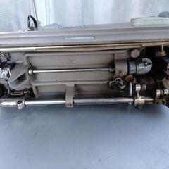 工業用　ミシン三菱早い者勝ち　実働品ジャンクの画像