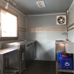 トヨタトヨエースキッチンカー移動販売車ケータリングの画像