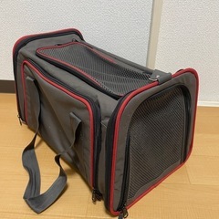 ペットキャリーケース