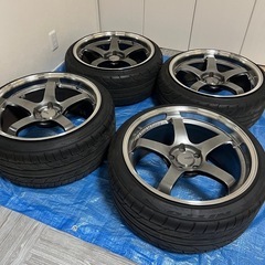 ヨコハマ　アドバンレーシングGT 19インチ