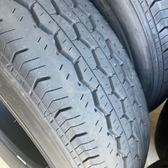 ハイエースタイヤ新車外しの画像