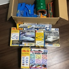 【大幅にお値下げしました！】タカラトミー　プラレール　大量　格安...