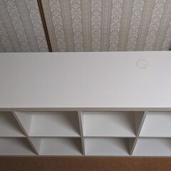 IKEA棚（ケース）白の画像