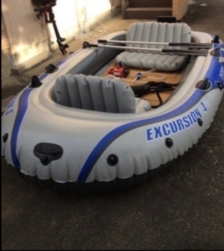 ゴムボート　2馬力エンジン