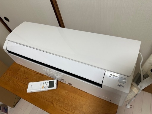 【引取り先決定】富士通 10畳用 エアコン2020年製