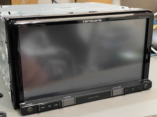 Pioneer カロッツェリア AVIC-RZ501 本体のみ
