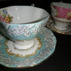 ロイヤルアルバート（Royal Albert）　ペア・ティーカッ...