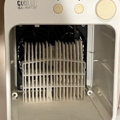【説明書箱付】小型卓上クーラーの画像
