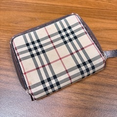 バーバリー　Burberry 折り財布　二つ折りの画像
