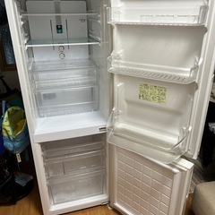【八戸市内配送無料】SHARP 270L 2ドア　2017年　中古冷蔵庫　　SJ-PD27D-D-Wの画像