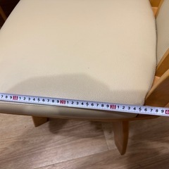 ダイニングチェア x 4の画像