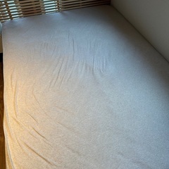 ダブルベッドフレーム/マットレス/サイドテーブル　セットの画像