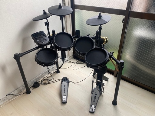 Alesis 電子ドラム