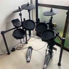 Alesis 電子ドラム の画像
