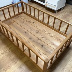 ベビーベッド