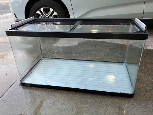 熱帯魚水槽　GEX ラピレスRV90 90cm曲げガラス水槽　幅90cm×奥行45cm×高さ46cm