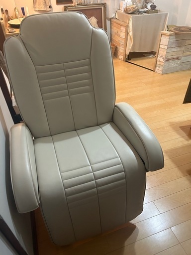 今月末まで値下げ‼️エステベット✨リクライニング