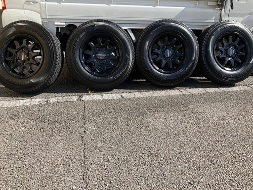 ハイエース着用タイヤ+ホイール4本セット（値段交渉可）